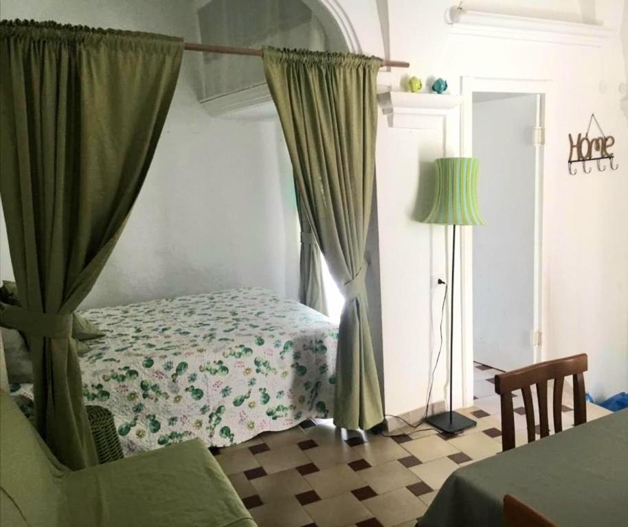 Апартаменти Casa La Chicca Di Gina Остуні Екстер'єр фото